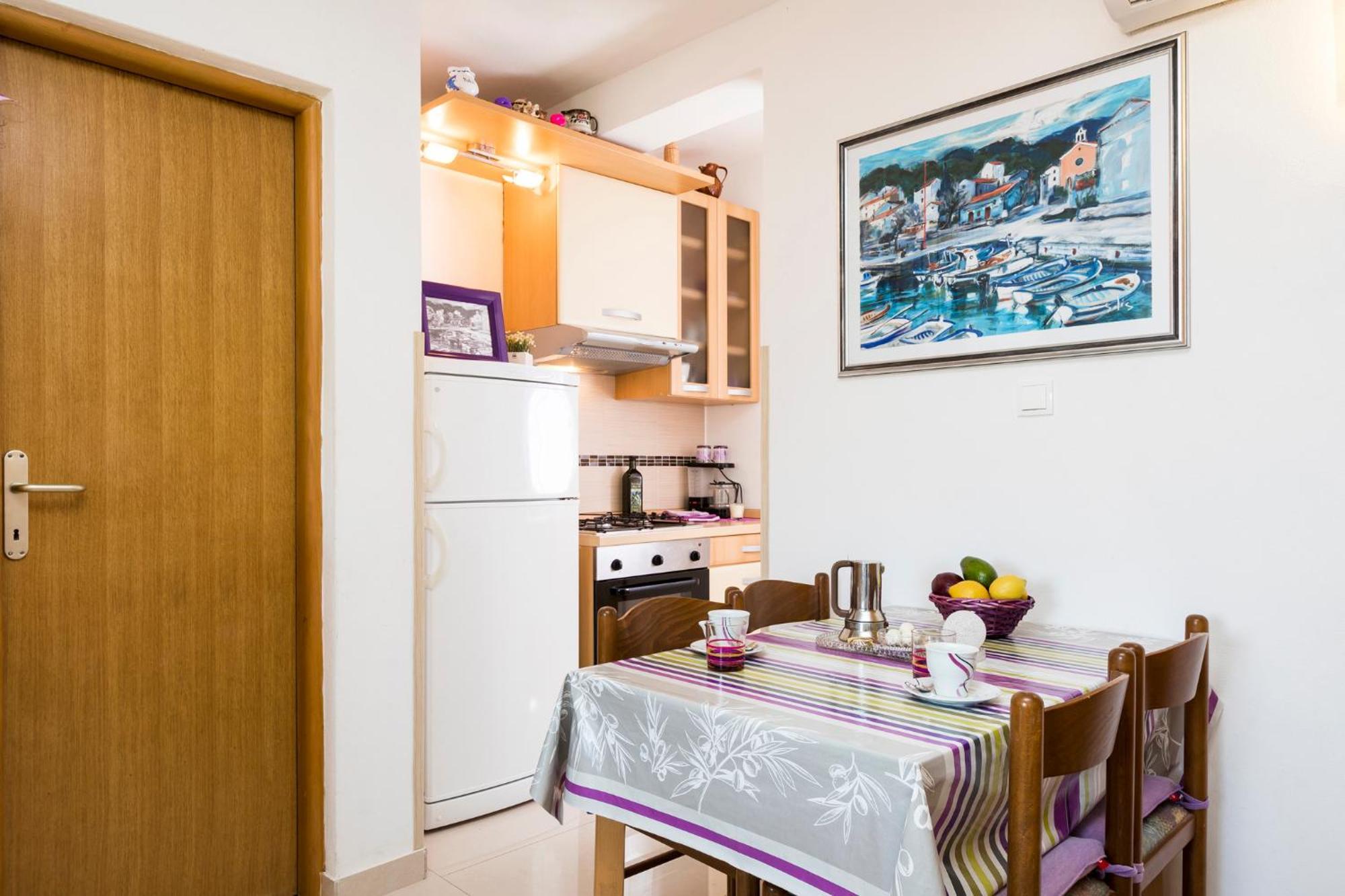 Apartmani I Soba Roberto I Mirjana Valun Εξωτερικό φωτογραφία